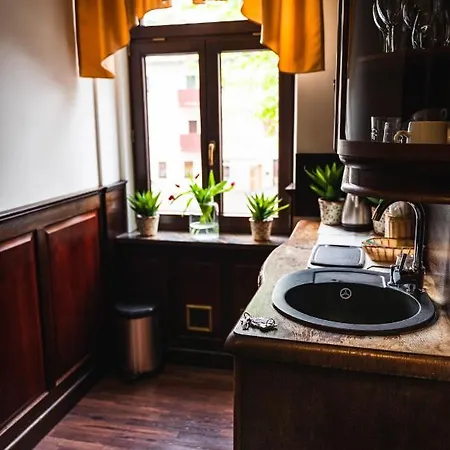 654 シクラルスカ・ポレンバ