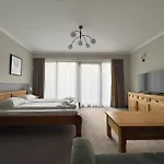 654 Bed & Breakfast