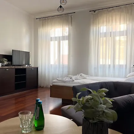654 Bed and Breakfast